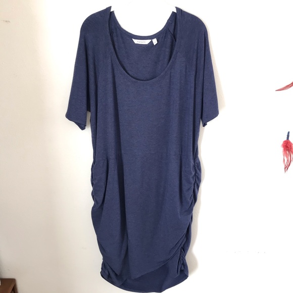 Athleta Dresses & Skirts - Athleta Seeker Tee Dress 2X